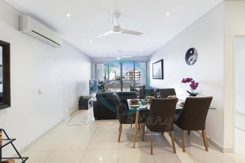 ZEN CENTRAL Ambient 3BR Apt In The Heart Of Darwin - Holiday Byron Bay 0