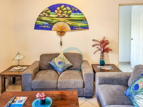 ZEN CITY Modern 1-BR City Apt Near Mindal Markets - Holiday Byron Bay 0