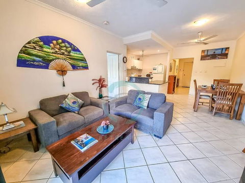 ZEN CITY Modern 1-BR City Apt Near Mindal Markets - Holiday Byron Bay 3
