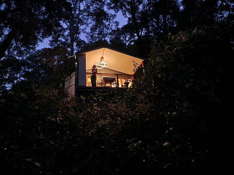 ZEN House Tiny House By The Lake - Holiday Byron Bay 1