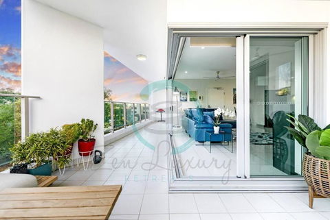 ZEN Tree Blossom: 3-BR Luxury Apt Near Waterfront - Holiday Byron Bay 3