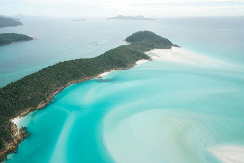 Whitehaven Beach And Hill Inlet Lookout Full-Day Snorkeling Cruise By High-Speed Catamaran - Holiday Byron Bay 1