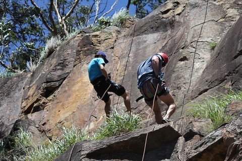 Abseiling The Kangaroo Point Cliffs In Brisbane - Holiday Byron Bay 4