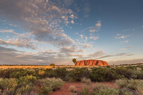 Uluru, Kata Tjuta And Kings Canyon Camping Safari From Alice Springs - Holiday Byron Bay 0
