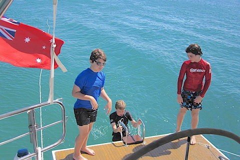 Sailing Curlew Escape On Moreton Bay - Holiday Byron Bay 2