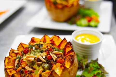 Spirit Of Melbourne Dinner Cruise - Holiday Byron Bay 2