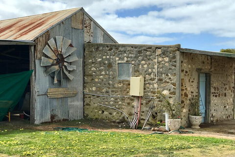 Kangaroo Island Gourmet Food And Wine Trail Tour - Holiday Byron Bay 0
