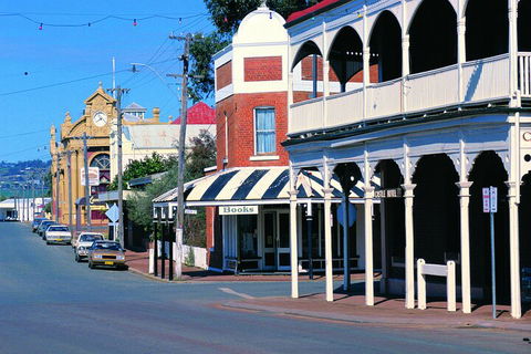 Wave Rock, York, Wildflowers, And Aboriginal Cultural Day Tour From Perth - Holiday Byron Bay 3