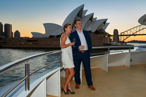 Sydney Harbour Sunset Dinner Cruise - Holiday Byron Bay 3