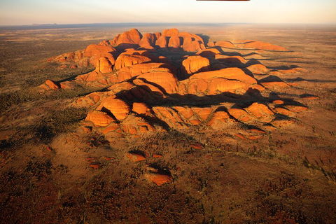 Helicopter Scenic: Extended Uluru & Kata Tjuta - Holiday Byron Bay 5