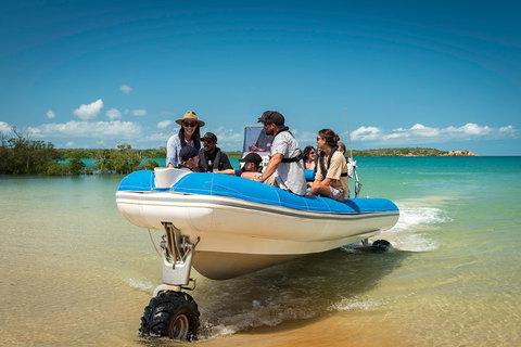 Cygnet Bay Explorer - Holiday Byron Bay 1