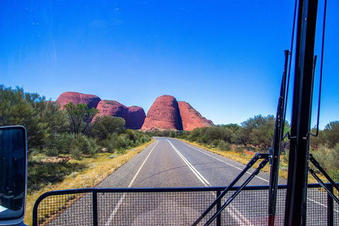 Ayers Rock Day Trip From Alice Springs Including Uluru, Kata Tjuta And Sunset BBQ Dinner - Holiday Byron Bay 2