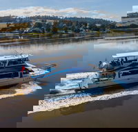 2.5 Hour Morning Discovery Cruise including sailing into the Cataract Gorge - Holiday Byron Bay