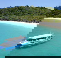 Whitsunday Bullet Day Trip - Whitehaven Beach and Snorkelling - Holiday Byron Bay