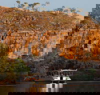 Nitmiluk Katherine Gorge Cruise - Holiday Byron Bay
