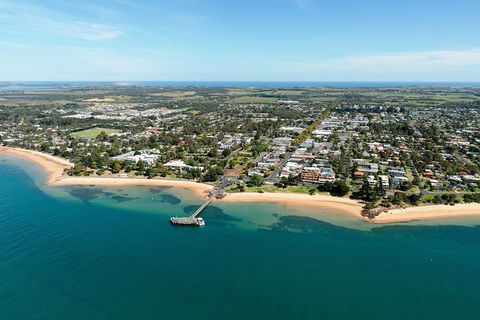 Phillip Island Helicopter Tour - Holiday Byron Bay 1