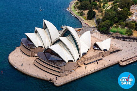 Private Helicopter Flight Over Sydney & Beaches For 2 Or 3 People - 30 Minutes - Holiday Byron Bay 1