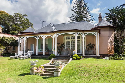 Eastern Suburbs Of Sydney, Woolloomooloo And Barangaroo - Holiday Byron Bay 1