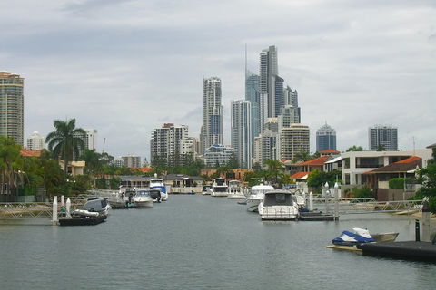 Gold Coast City Sights Tour From Brisbane - Holiday Byron Bay 4