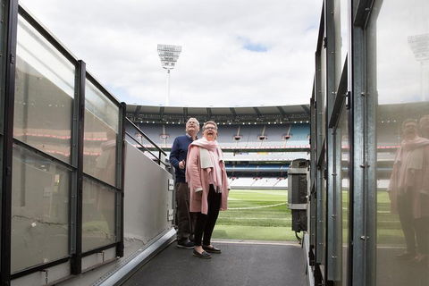 Ultimate Sports Lovers Bus Tour Of Melbourne - Holiday Byron Bay 3